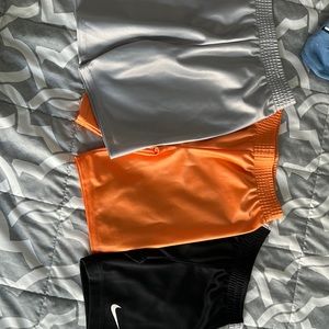 Shorts for boys - 4-5 Y old , Nike and Garanimals